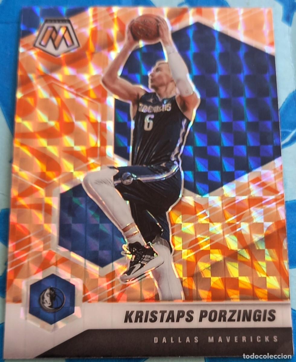 Coleccionismo deportivo: Kristaps Porzingis Dallas Mavericks Panini Mosaic Basketball Orange