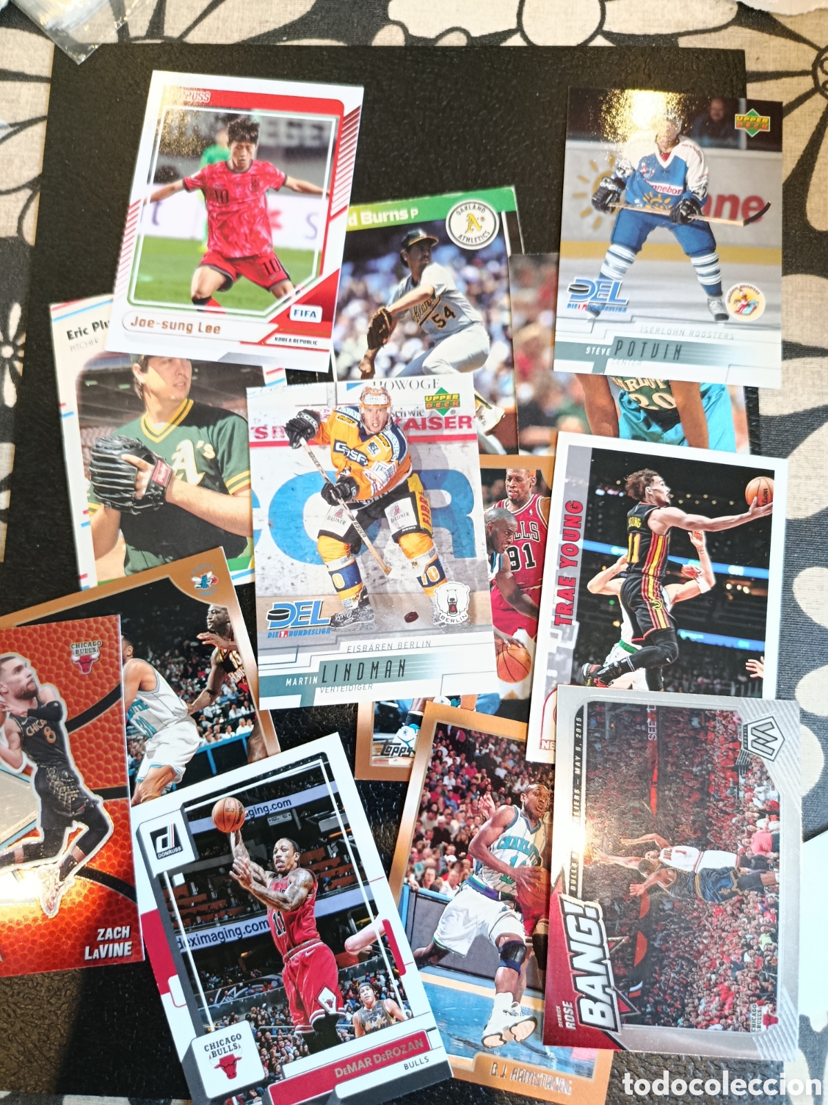 Coleccionismo deportivo: Lote 13 cromos VARIOS Deportes, A&Ntilde;OS Y EDITORIALES