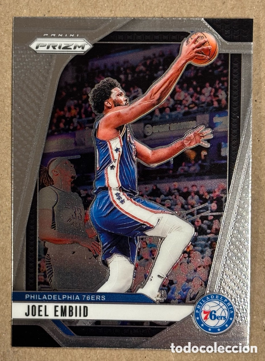 Coleccionismo deportivo: JOEL EMBID (PHILADELPHIA 76ers). CARTA COLECCI&Oacute;N NBA PANINI PRIMZ 2024. #28.