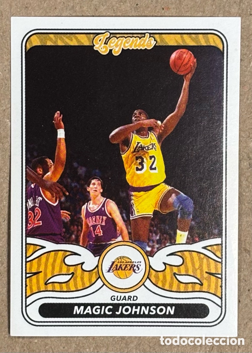 Coleccionismo deportivo: MAGIC JOHNSON (LOS ANGELES LAKERS). CROMO STICKER PANINI NBA STICKERS 2024/25. #501.