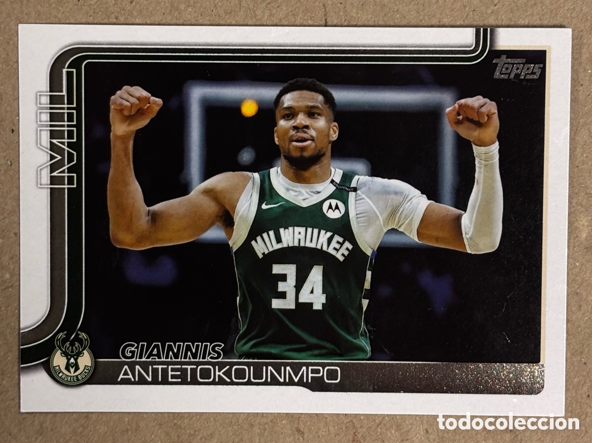 Coleccionismo deportivo: GIANNIS ANTETOKOUNMPO (MILWAUKEE BUCKS). CARTA TOPPS NBA BASKETBALL 2025/26. #54.