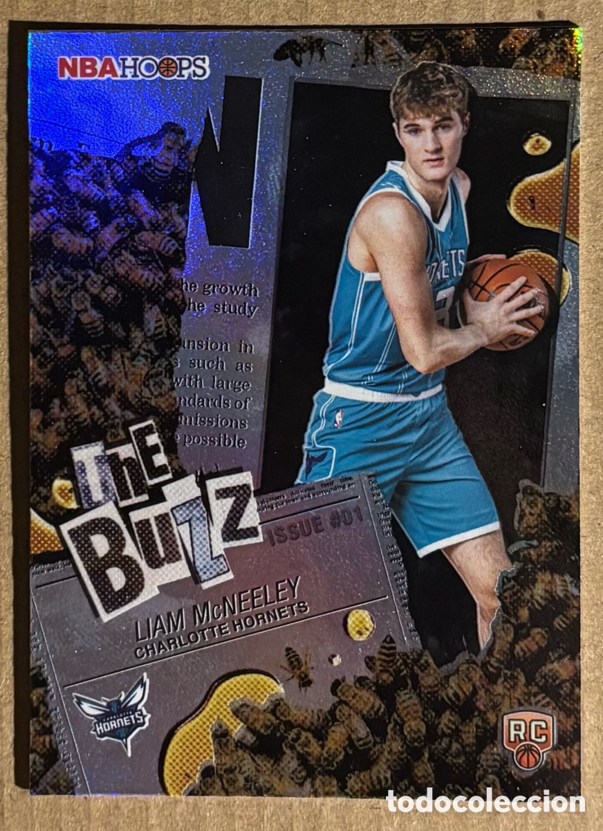 Coleccionismo deportivo: LIAM MCNEELEY (CHARLOTTE HORNETS). CARTA ROOKIE CARD THE BUZZ INSERT TOPPS NBA HOOPS 25/26. #TB-29