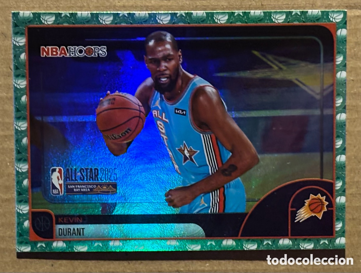 Coleccionismo deportivo: KEVIN DURANT (PHOENIX SUNS). CARTA GREEN PARALELL ALL STAR TOPPS NBA HOOPS 25/26. #272