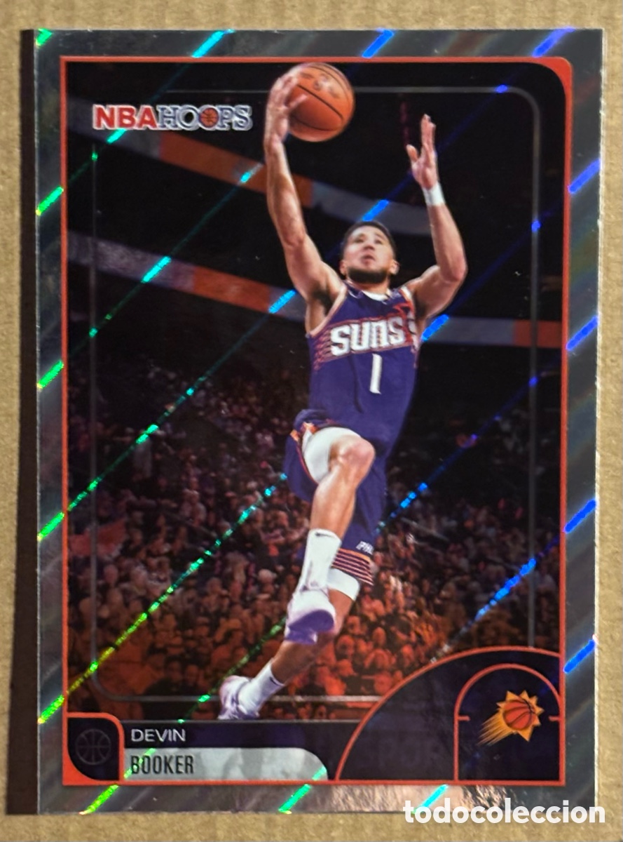 Coleccionismo deportivo: DEVIN BOOKER (PHOENIX SUNS). CARTA RAINBOW PARALELL TOPPS NBA HOOPS 25/26. #53.
