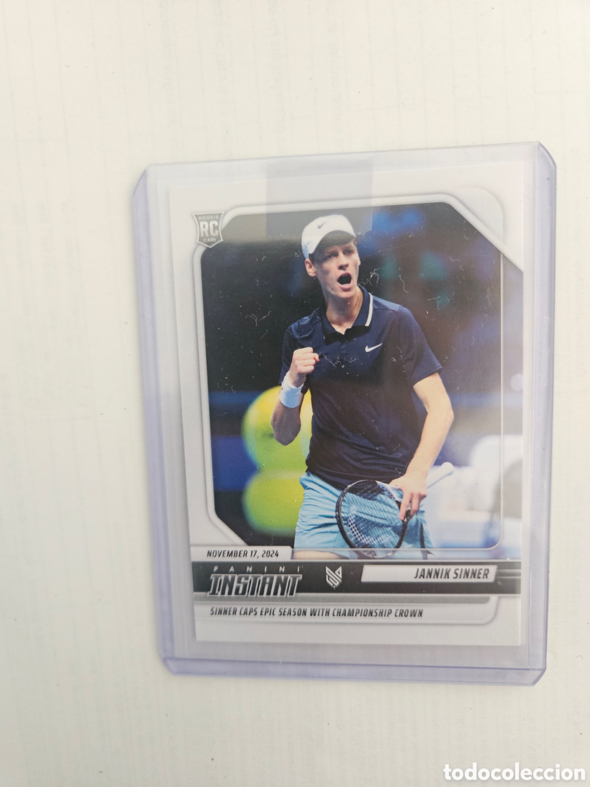 Coleccionismo deportivo: JANNIK SINNER RC JS-4 11/07/24 PANINI INSTANT TENIS NEW WORLD NUMBER 1 1/1254 CHAMPIONSHIO VROWN