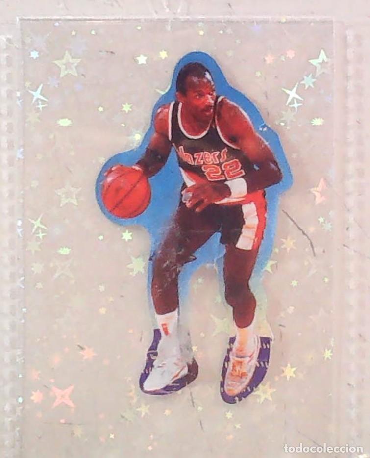 Collectionnisme sportif: CROMO RECUPERADO PHOSKITOS NBA MICHAEL JORDAN MAGIC JOHNSON N 36 UN POCO DA&Ntilde;ADO