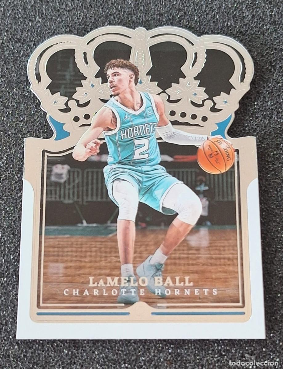 Coleccionismo deportivo: Lamelo Ball Charlotte Hornets Panini Crown Royale Basketball #29