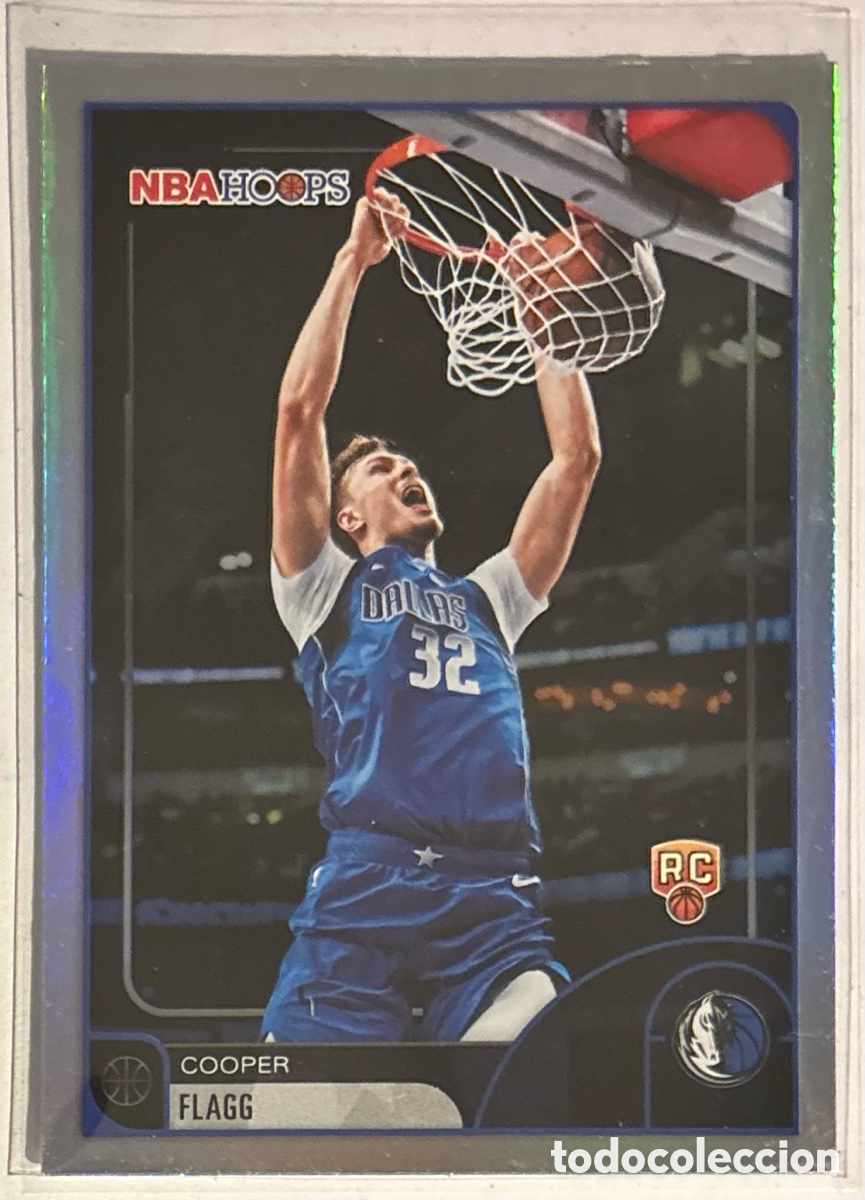Coleccionismo deportivo: COOPER FLAGG (DALLAS MAVERICKS). CARTA ROOKIE CARD TOPPS NBA HOOPS 2025/26. MVP ROOKIE.