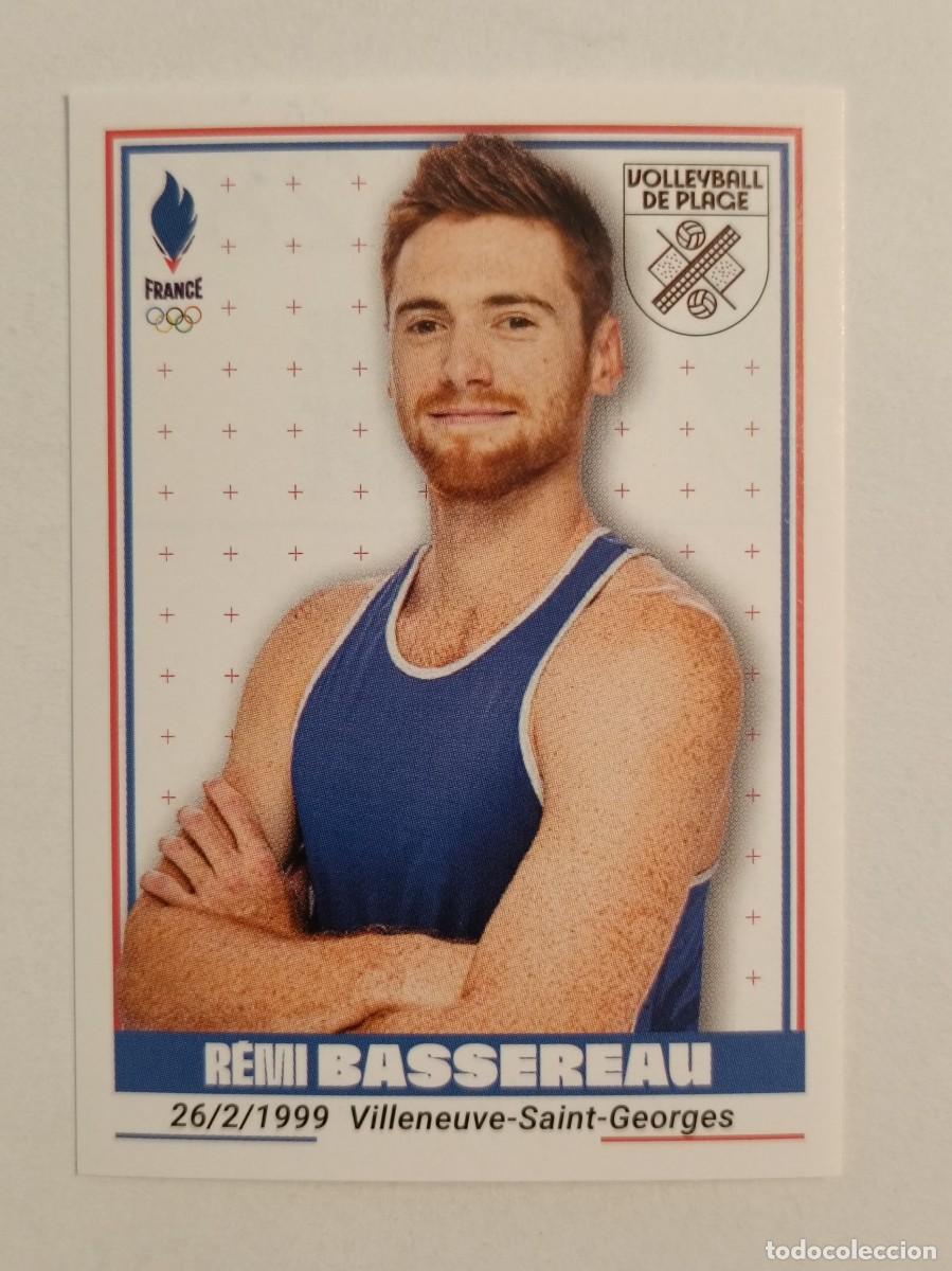 Collezionismo sportivo: #286 BASSEREAU (VOLEIBOL PLAYA) OFICIAL EQUIPO FRANCIA JUEGOS OLIMPICOS PARIS 2024 PANINI