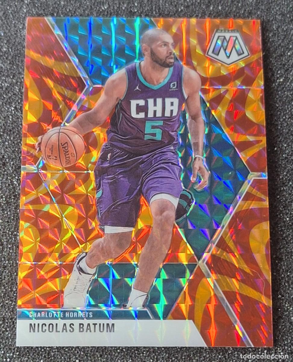 Coleccionismo deportivo: Nicolas Batum Charlotte Hornets Panini Mosaic Basketball Orange Reactive #102 Prizm