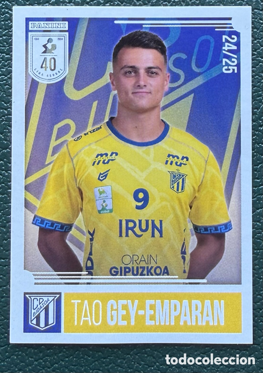 Coleccionismo deportivo: 26 TAO GEY-EMPARAN BIDASOA IRUN PANINI LIGA PLENITUDE ASOBAL 2024 2025 24 25