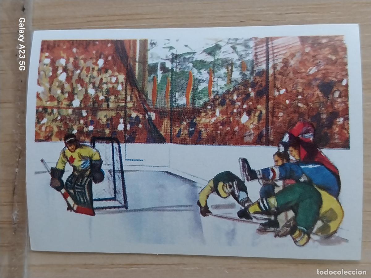 Coleccionismo deportivo: HACKEY HIELO 1958 GARMISCH CROMO A&Ntilde;O 1964 PROMO CHOCO JUEGOS OLIMPICOS INVIERNO