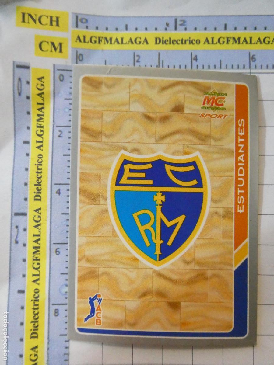 Coleccionismo deportivo: CROMO TARJETA BALONCESTO 37 ESCUDO ESTUDIANTES CAJA POSTAL ACB95 ACB 95 1995. MUNDI CROMO.