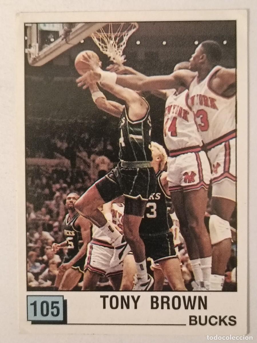 Sports collectibles: #105 TONY BROWN (MILWAUKEE BUCKS) BASKET NBA 90 PANINI