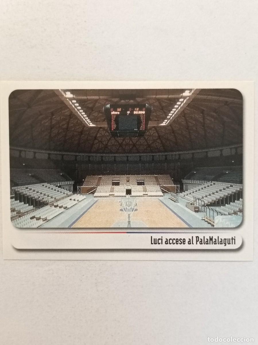 Coleccionismo deportivo: #62 LUCES ENCENDIDAS EN EL PALAMALAGUTTI BOLOGNA CITTA DEL BASKET 2007 PANINI