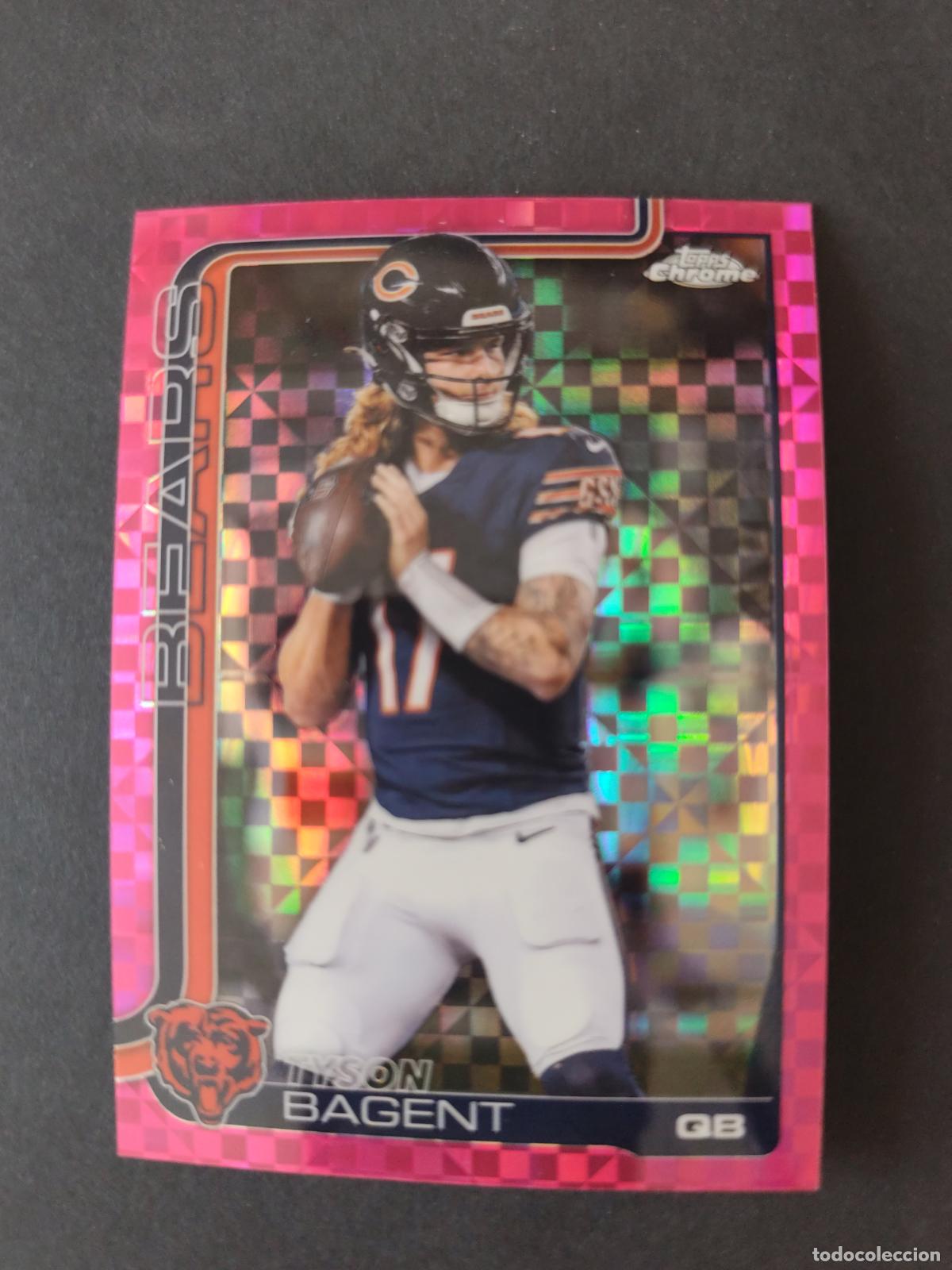 Coleccionismo deportivo: 54 TYSON BAGENT CHICAGO BEARS PARALELA X-FRACTOR TOPPS NFL CHROME 2025 FUTBOL AMERICANO