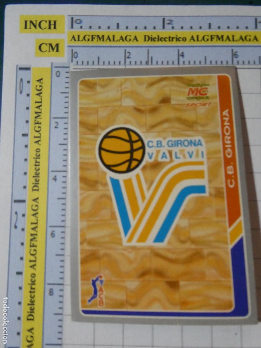 Coleccionismo deportivo: CROMO TARJETA DE BALONCESTO. 154 ESCUDO CB VALVI GIRONA ACB95 ACB 95 1995. MUNDI CROMO.