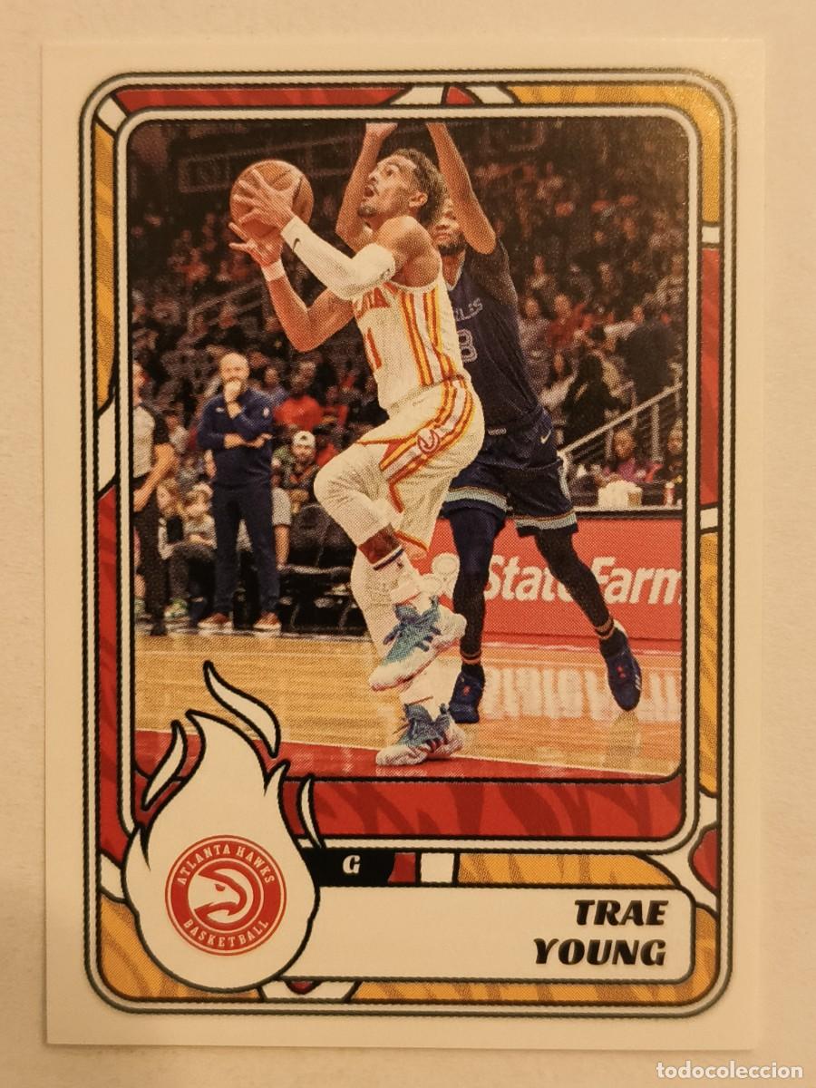 Sammelleidenschaft Sport: #99 TRAE YOUNG (ATLANTA HAWKS) TROFEOS BALONCESTO NBA 2024/2025 PANINI