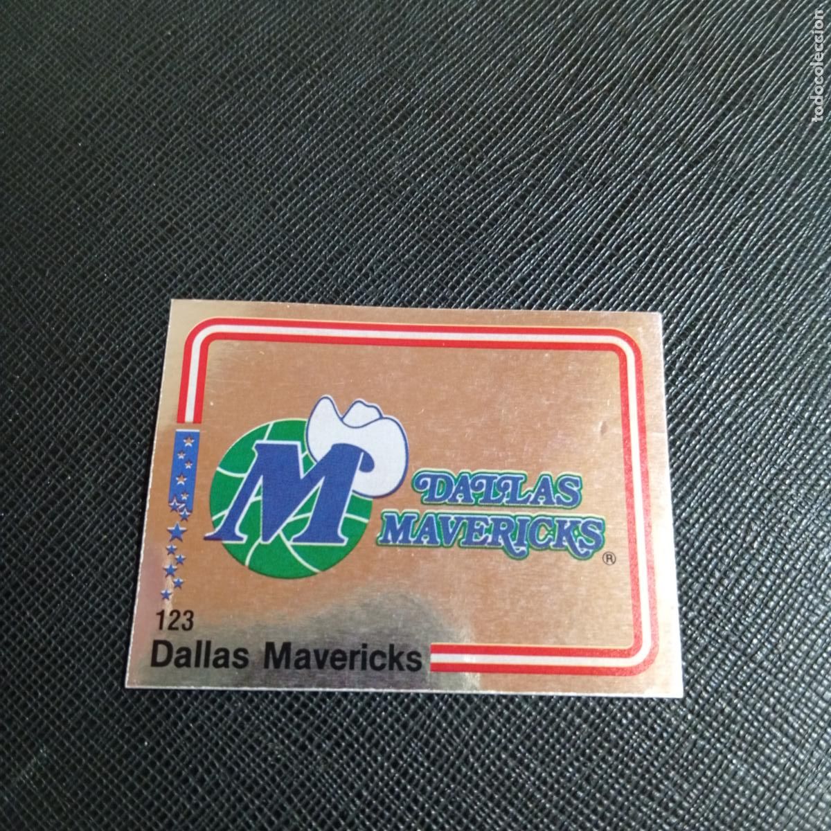Coleccionismo deportivo: 123 ESCUDO DALLAS MAVERICKS PANINI 1989 BASKET NBA 89 CROMO BALONCESTO - SIN PEGAR - A28 PG64