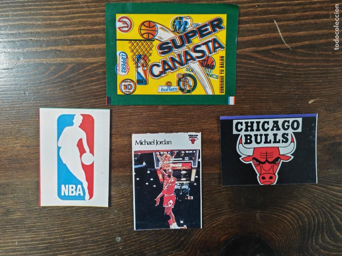 Collectionnisme sportif: Michael Jordan 1988 rookie supercanasta sobre vacio logo bulls NBA