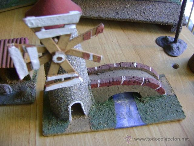 Figuras de Bel&eacute;n: Escenario para bel&eacute;n con edificios, pesebre, pozo, castillo, &aacute;rboles - Foto 7