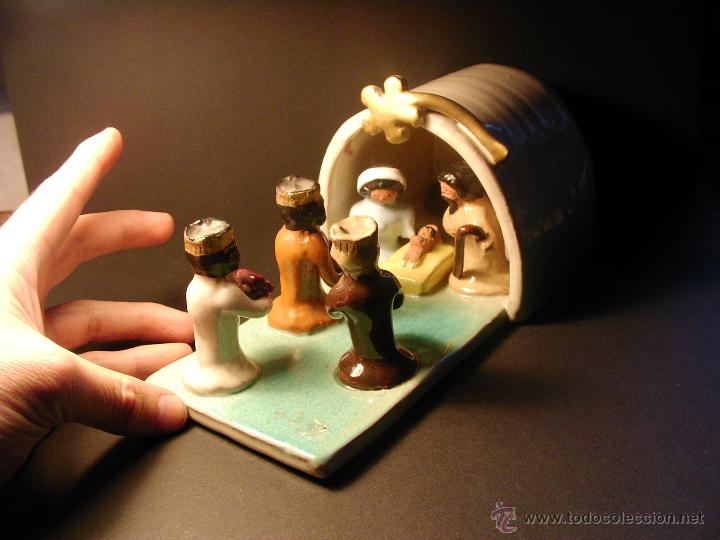 Figuras de Bel&eacute;n: Bel&eacute;n con reyes magos. Material Barro. - Foto 2