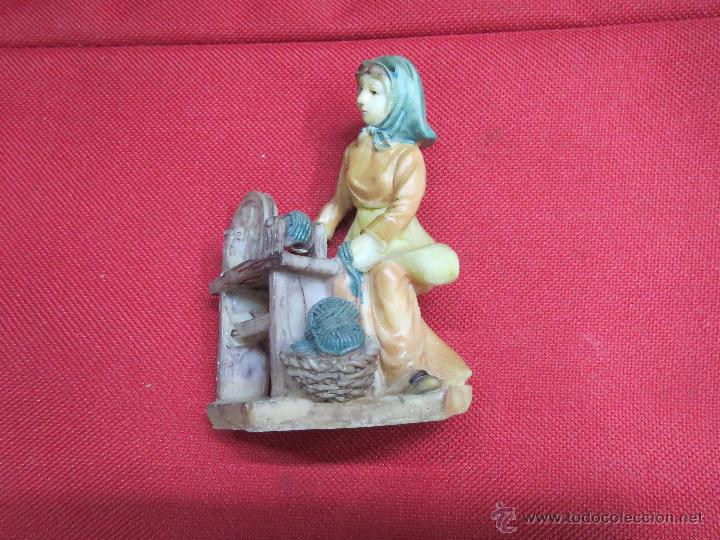 Figuras de Bel&eacute;n: FIGURA DE BELEN 8 CM. - Foto 1