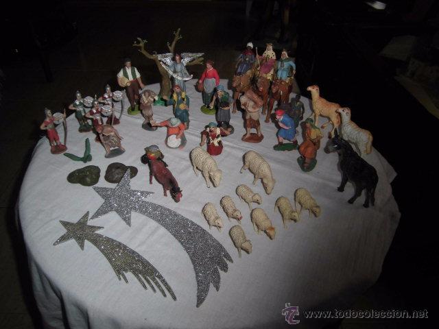 Figuras de Bel&eacute;n: LOTE DE 43 FIGURAS DE BELEN DE PLASTICO A&Ntilde;OS 60-70