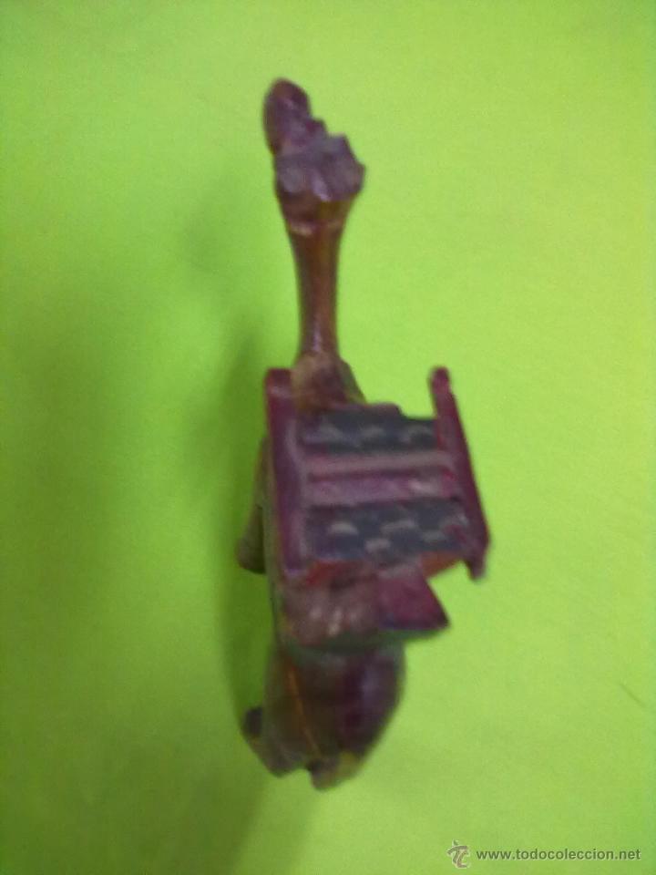 Figuras de Bel&eacute;n: CAMELLO TALLA MADERA DROMEDARIO - Foto 3