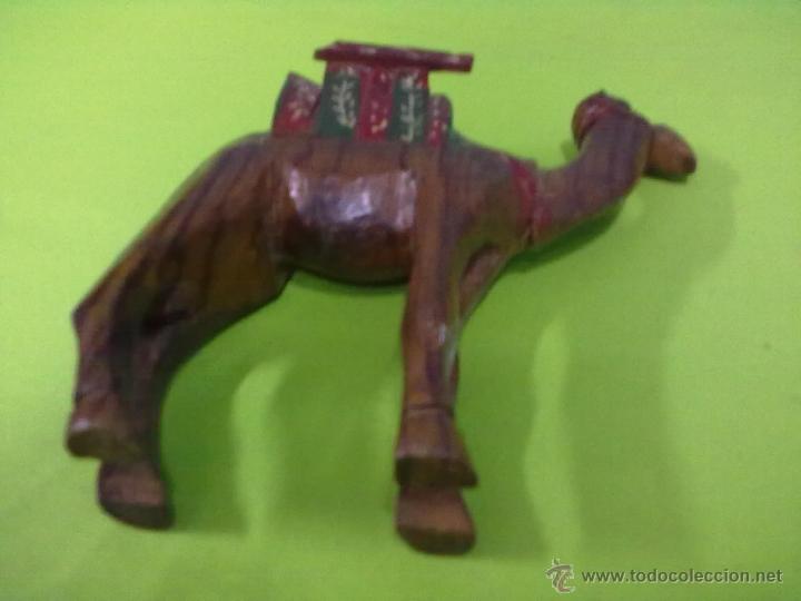 Figuras de Bel&eacute;n: CAMELLO TALLA MADERA DROMEDARIO - Foto 4