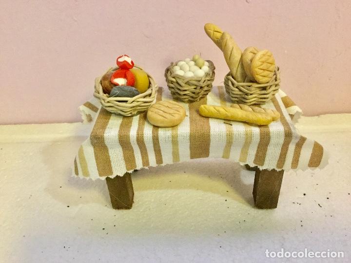 Figuras de Bel&eacute;n: Mesa panes, huecos y quesos. - Foto 1