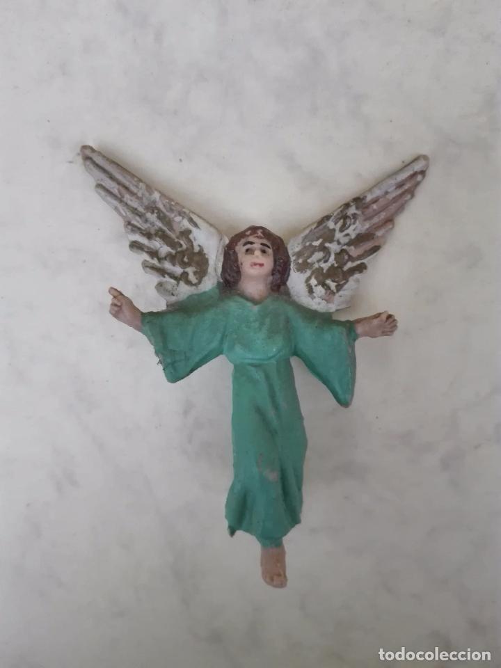 Figurines pour Cr&egrave;ches de No&euml;l: &Aacute;NGEL DE LA ANUNCIACI&Oacute;N - PLASTICO - A&Ntilde;OS 60 - 6.5 CM. APROX.