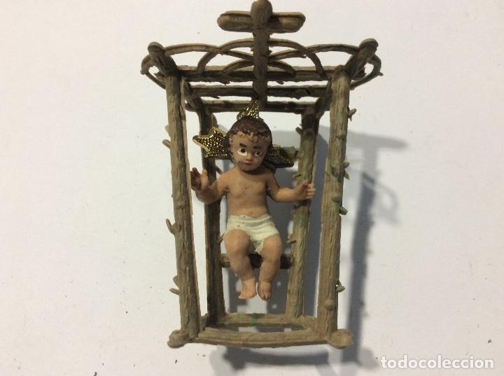 Figuras de Bel&eacute;n: NI&Ntilde;O JES&Uacute;S PL&Aacute;STICO A&Ntilde;OS 70 HECHO EN ESPA&Ntilde;A