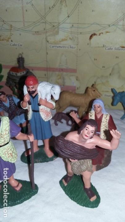 Figuras de Bel&eacute;n: Bonito lote de figuras de Bel&eacute;n - Foto 1