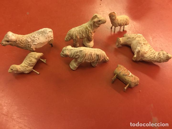 Figuras de Bel&eacute;n: Lote de 6 corderos en terracota. Para belen o pesebre. Miden entre 2 y 3,5cms de altura
