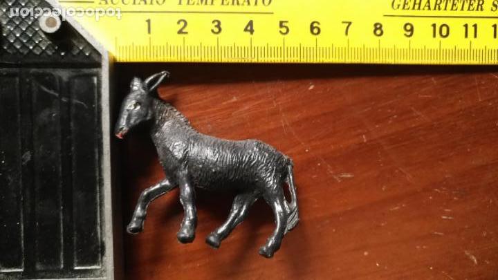 Figurines pour Cr&egrave;ches de No&euml;l: ANTIGUA FIGURA DE NACIMIENTO O PORTAL DE BELEN PLASTICO DURO