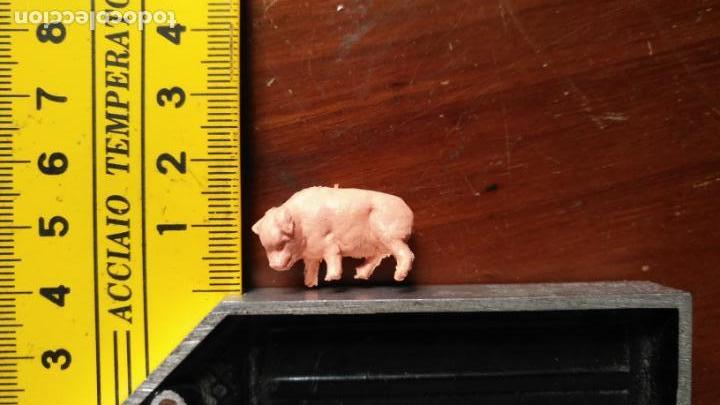 Figurines pour Cr&egrave;ches de No&euml;l: ANTIGUA FIGURA DE NACIMIENTO O POTAL DE BELEN PLASTICO DURO