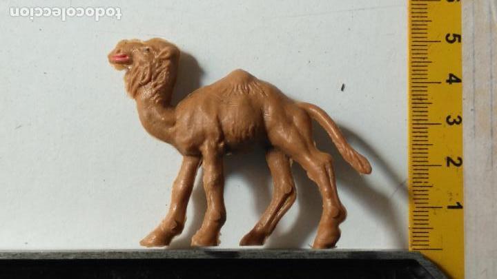 Statuine di Presepe: antigua figura de portal de belen plastico duro pech o similar - ver medida en foto