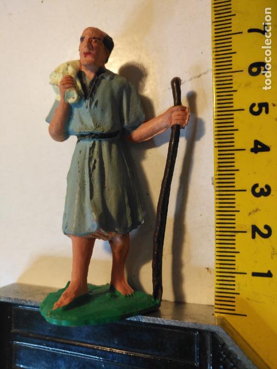Figuren f&uuml;r Weihnachtskrippen: antigua figura portal de belen plastico duro . mas modelos en tienda - pvc belenes ofertas por lote