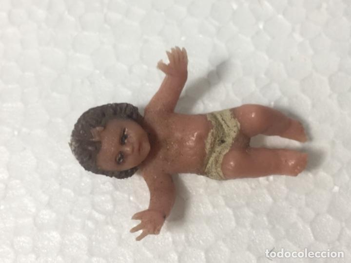 Figuren f&uuml;r Weihnachtskrippen: Original antiguo ni&ntilde;o Jes&uacute;s en pl&aacute;stico