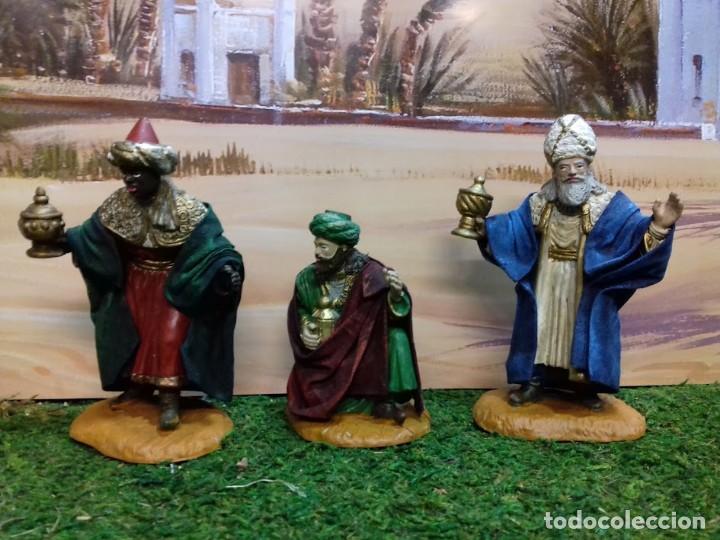 Figuras de Bel&eacute;n: Reyes resina lienzo 10cm. Figuras belen