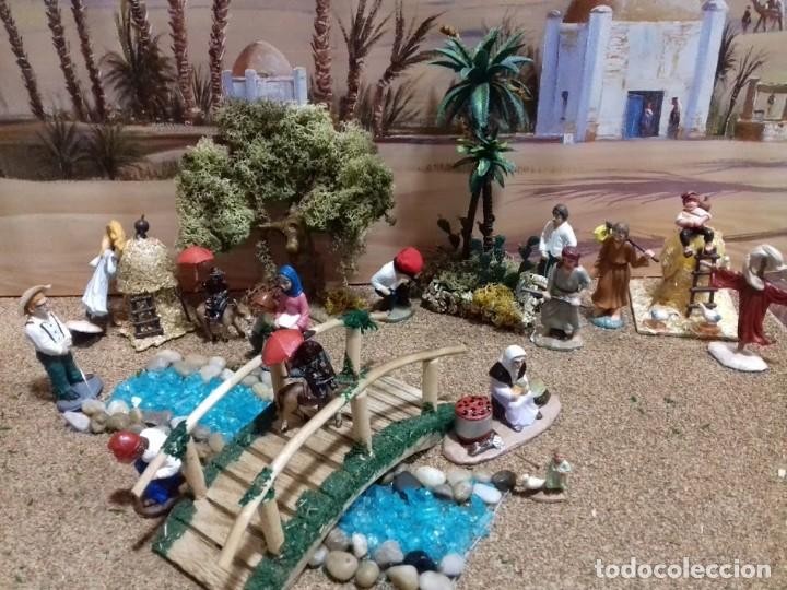 Figuren f&uuml;r Weihnachtskrippen: Conjunto 13 Figuras Cura en burro caganet meon espantapajaros. Figuras Belen
