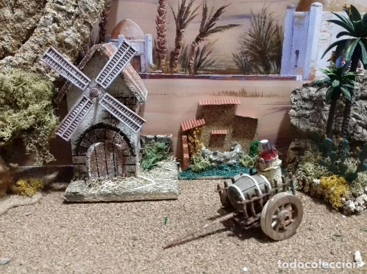 Figuren f&uuml;r Weihnachtskrippen: Conjunto 3 piezas Molino Carro Fuente. Figuras Belen
