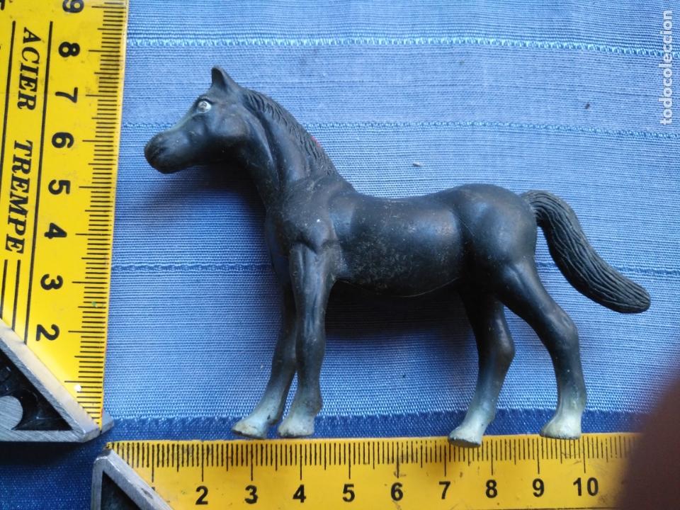 Figuren f&uuml;r Weihnachtskrippen: FIGURA PARA PORTAL DE BELEN NAVIDAD NACIMIENTO MISTERIO plastico duro o pvc - CABALLO