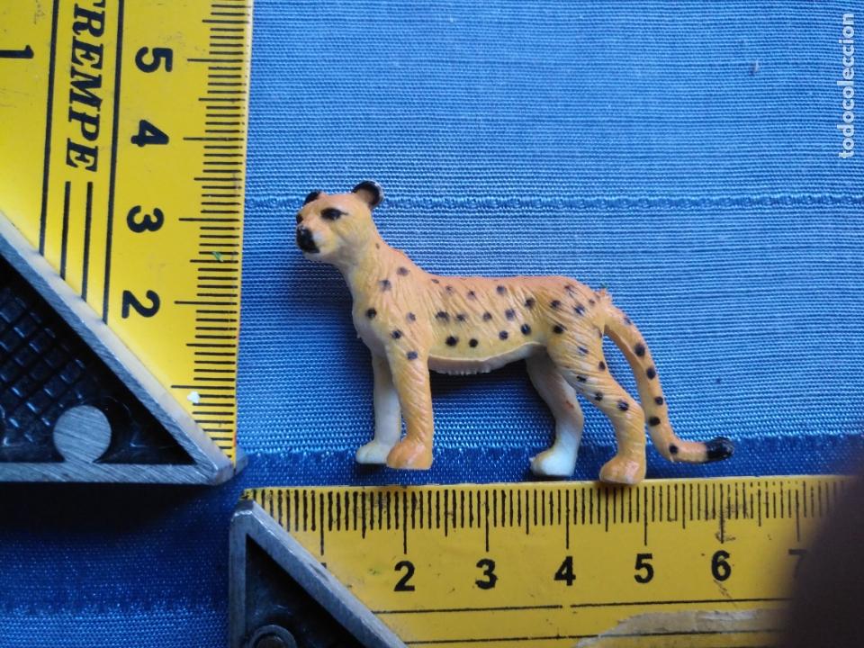Figuren f&uuml;r Weihnachtskrippen: FIGURA PARA PORTAL DE BELEN NAVIDAD NACIMIENTO MISTERIO plastico duro o pvc - LEOPARDO