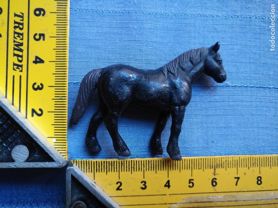 Figuren f&uuml;r Weihnachtskrippen: FIGURA PARA PORTAL DE BELEN NAVIDAD NACIMIENTO MISTERIO plastico duro o pvc - CABALLO