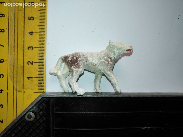 Figuren f&uuml;r Weihnachtskrippen: ANTIGUA FIGURA DE PORTAL DE BELEN PLASTICO DURO HAGA SU OFERTA - ANIMALES GRANJA
