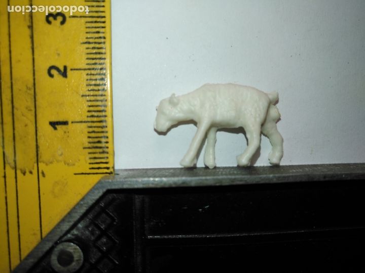 Figures of Bethlehem: ANTIGUA FIGURA DE PORTAL DE BELEN PLASTICO DURO HAGA SU OFERTA - ANIMALES GRANJA