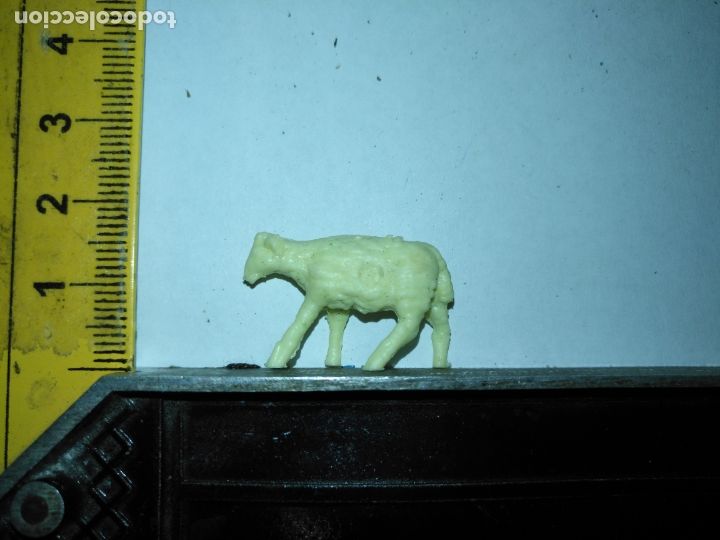 Figures of Bethlehem: OFERTAS POR LOTES GRANDES - ANTIGUA FIGURA DE BELEN PLASTICO DURO A&Ntilde;OS 70 ANIMAL GRANJA