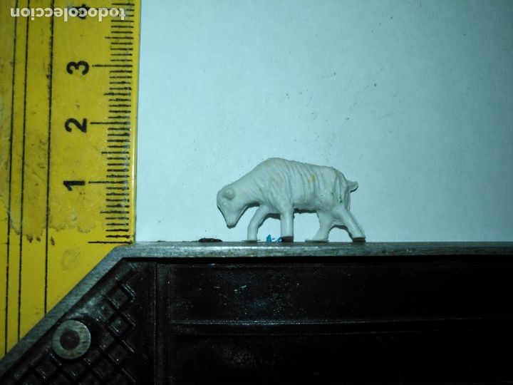 Figures of Bethlehem: OFERTAS POR LOTES GRANDES - ANTIGUA FIGURA DE BELEN PLASTICO DURO A&Ntilde;OS 70 ANIMAL GRANJA